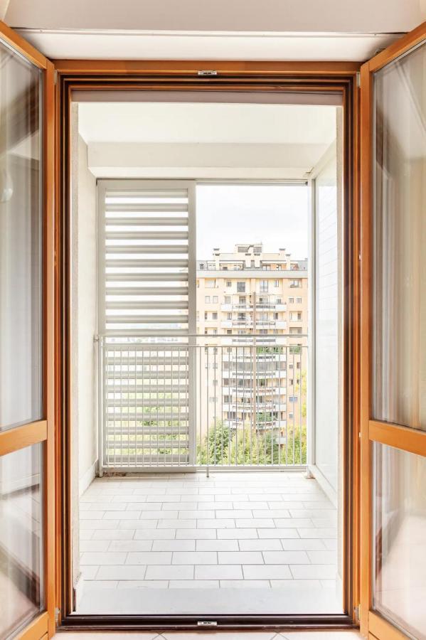 Lussuoso Attico Con Garage Gratis Vicino Al Duomo E Allo Ieo Милан Экстерьер фото